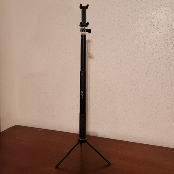 MAONO Selfie Stick - Picture 2 of 8